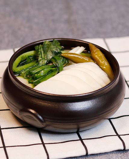 친정엄마 손맛의 전통 동치미 담그는법 겨울김장동치미