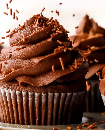 Mary Berry Chocolate Cupcakes