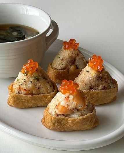 유부 새우 주먹밥