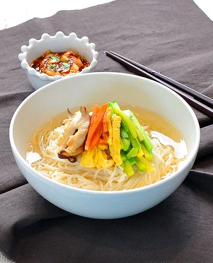 잔치국수