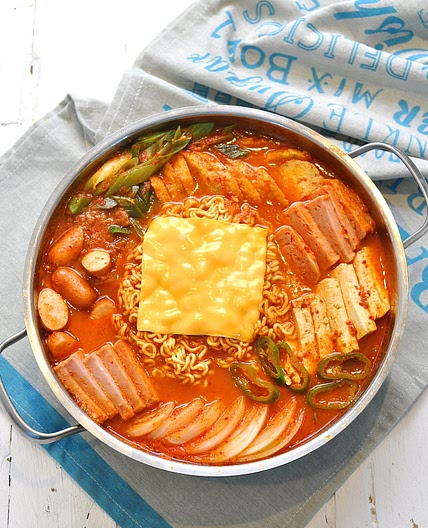 부대찌개