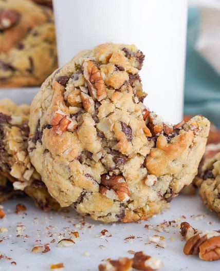 Oatmeal Chocolate Chip Cookies