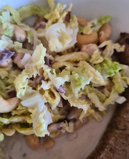 Wirsing in Kokosmilch mit Cashews