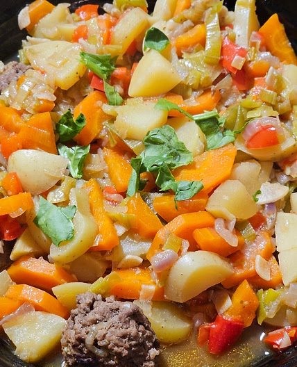 Autumn meatball soup
