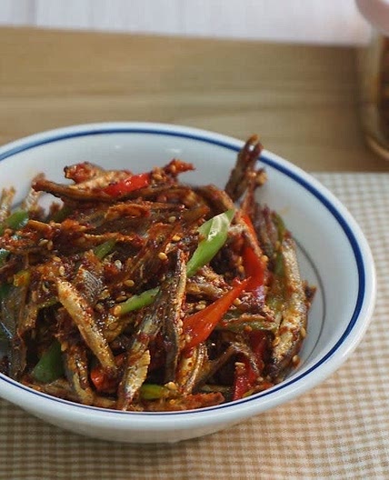 뼈 칼슘 튼튼 멸치무침