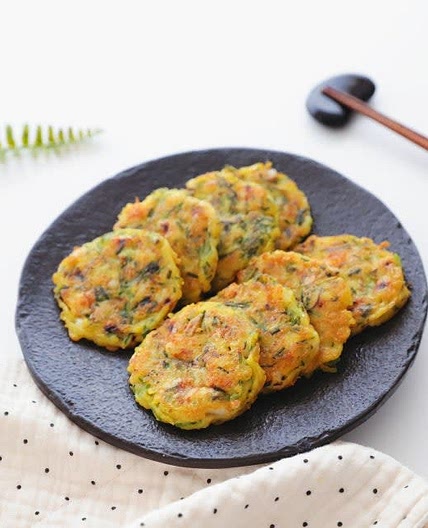 달래전 만들기 달래새우전 오징어전 만드는법