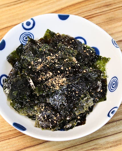 김구이처럼 맛있는데 만들기는 쉬운 김볶음 레시피