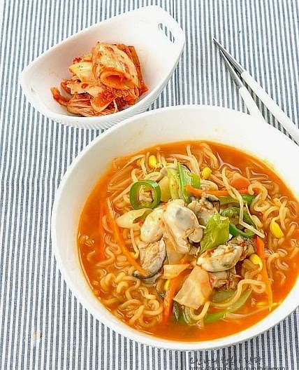 굴라면