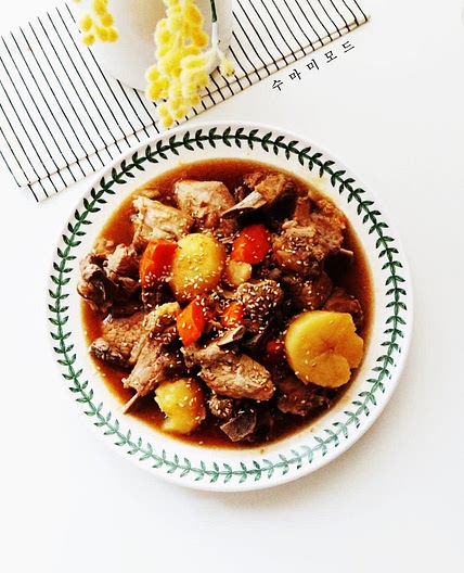 돼지갈비찜