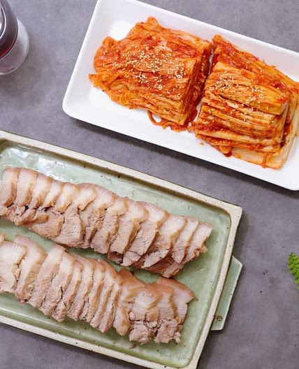 돼지고기 수육 맛있게 삶는법 돼지앞다리살 수육 삶기