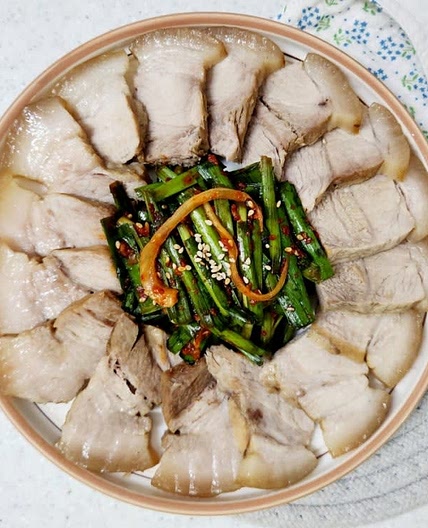 앞다리살 무수분수육 냄비 쌍화탕  무수분수육 레시피