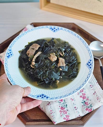 소고기미역국 맛있게 끓이는 방법 마른미역 요리 참치액젓 레시피