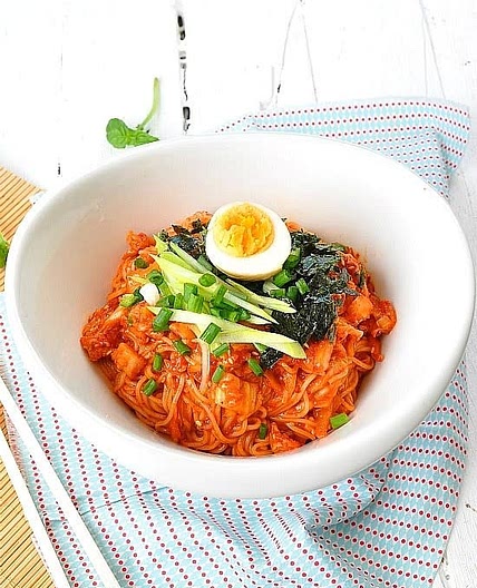 김치비빔국수