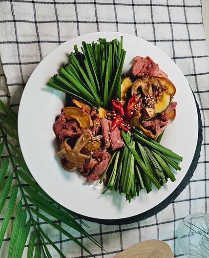 다이어트 요리 오리훈제 간장 볶음 훈제 오리고기 요리 오리 불고기