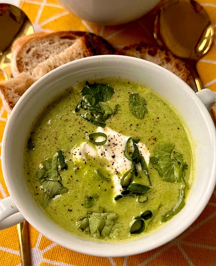 10 minute Pesto  Pea  and Lime soup 