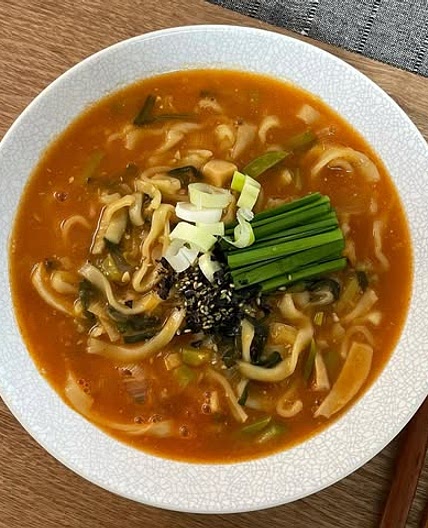 얼른칼칼 장칼국수👩🏻‍🍳
