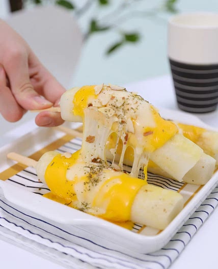 치즈가래떡 구이 치즈와 가래떡의 꿀조합