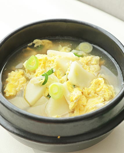 간단한 아침국 감자계란국