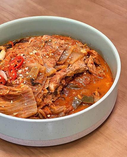 돼지고기 김치찜 만드는법 묵은지 김치찜 만들기 구이용 돼지목살 요리