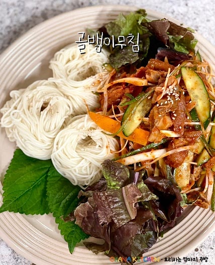 골뱅이무침 레시피 재료 양념장 중면삶기 술안주메뉴