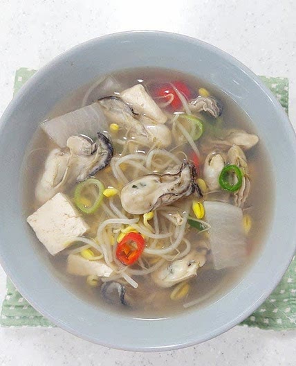 시원한 굴국 굴국밥 만드는법  콩나물 굴국 레시피