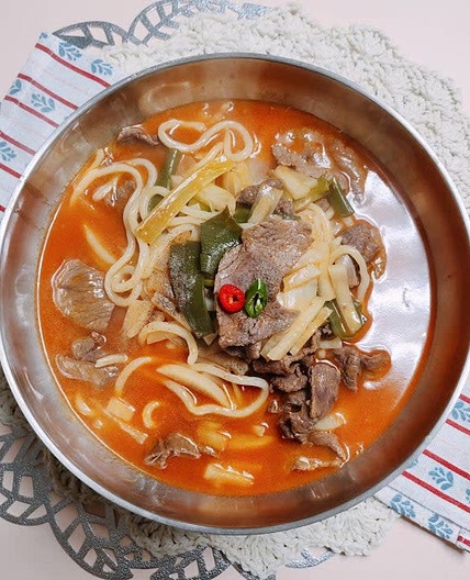 편스토랑 류수영 고기 장칼국수