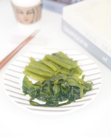 겨울제철음식 물미역 데치기 생미역 손질 해서 먹기~