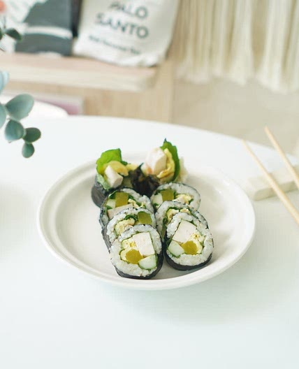 닭가슴살 김밥 재료 종류 깻잎 계란 오이 넣고~