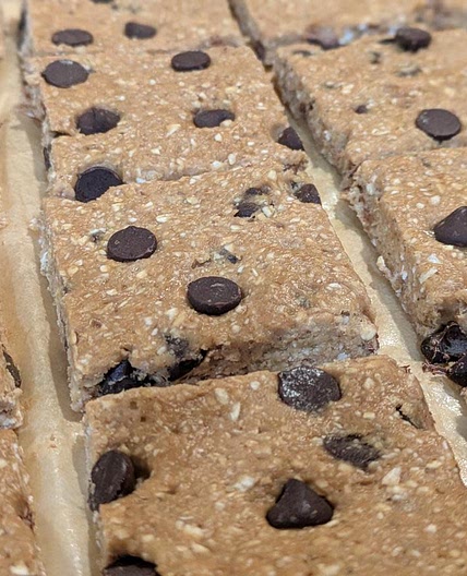 No Bake Chocolate Chip Cookie Bars