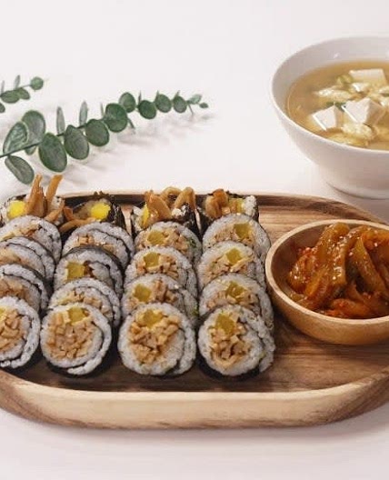 땡초 넣은 간장어묵김밥 만들기
