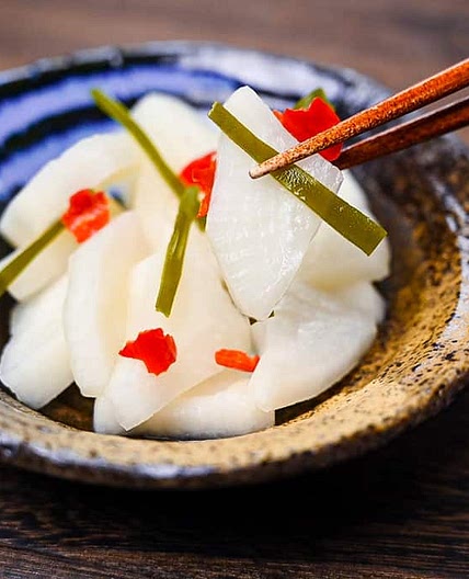 Shortcut Tokyo's Pickled Daikon Radish (Bettarazuke)