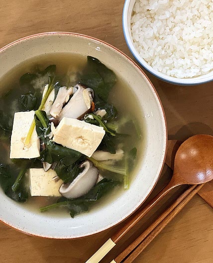 시금치된장국 만드는법