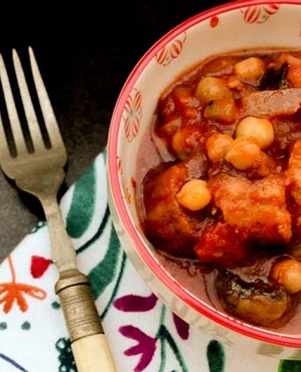 Slow Cooker Veggie Sausage, Mushroom & Chickpea Stew