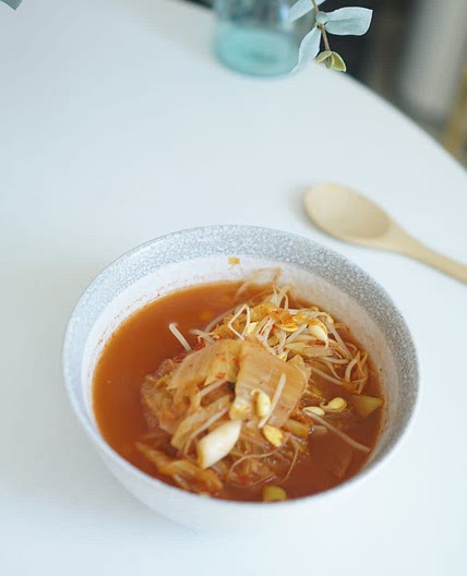 시원한 김치콩나물국 끓이는법 멸치육수로 ~
