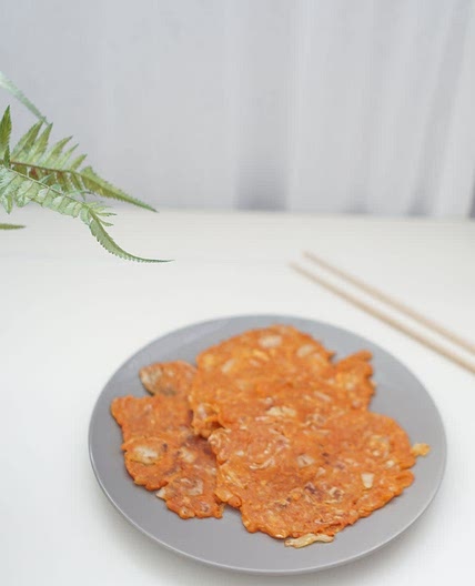 신김치요리 김치전 만드는법 밀가루, 부침가루 있는걸로~
