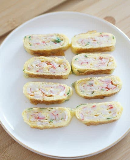 맛살 계란말이 만드는법 반찬 없을 때 좋죠~
