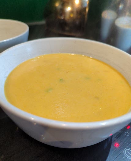 Spiced carrot and lentil soup