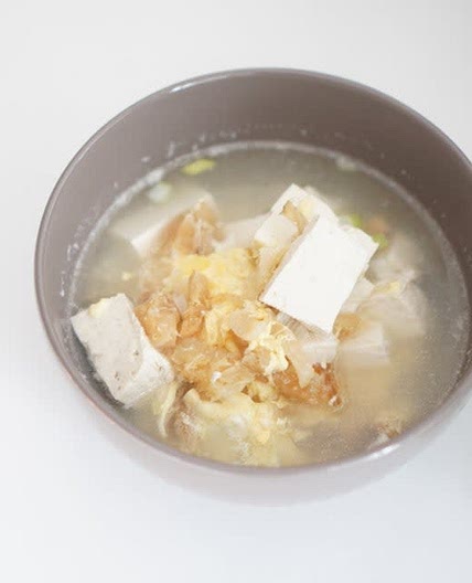 두부 계란 넣고 푸짐하게 황태국 끓이는법