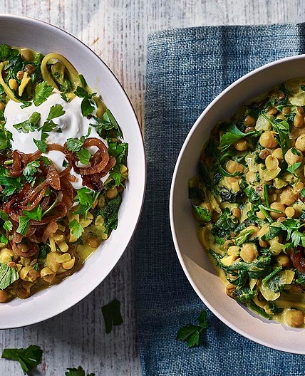 Persian noodle soup