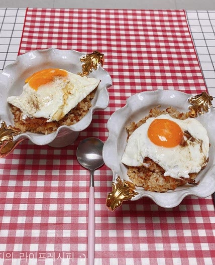 [한그릇요리] 간단하고 맛있는 백종원 마늘볶음밥 만드는 법
