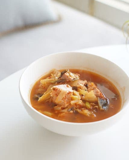 스팸김치찌개 맛있게 끓이는법 뜨끈한 간단국물요리