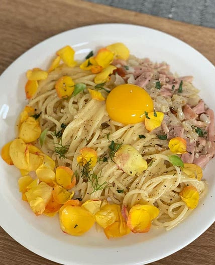 화이트데이 꽃 파스타💛