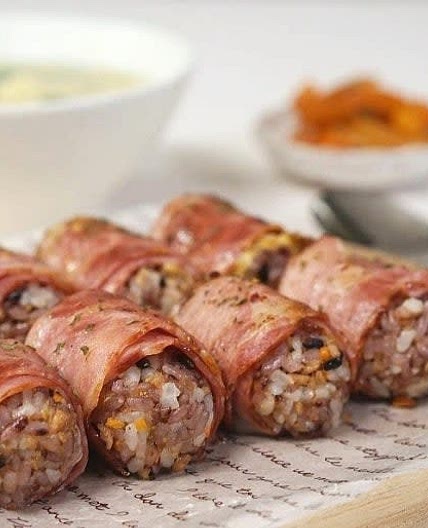 체다치즈 넣은 베이컨말이 주먹밥 만들기