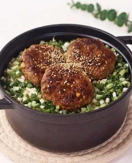 새송이버섯 수제 떡갈비 솥밥 하는 법