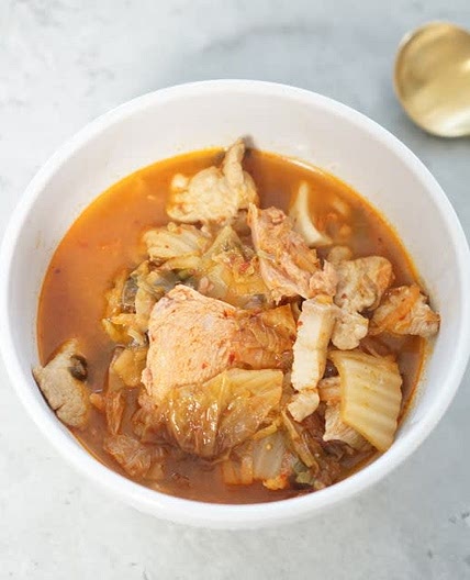 돼지고기 김치찌개 끓이는법 스팸도 넣기