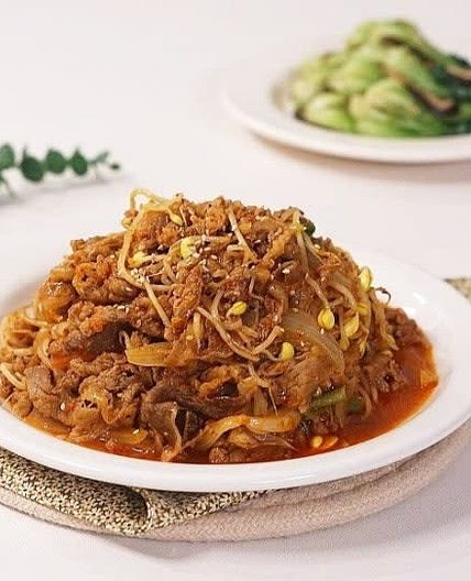 우삼겹 콩나물볶음 콩불 레시피