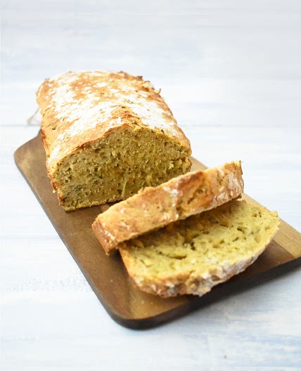 Vegan Cheese & Chive Beer Bread