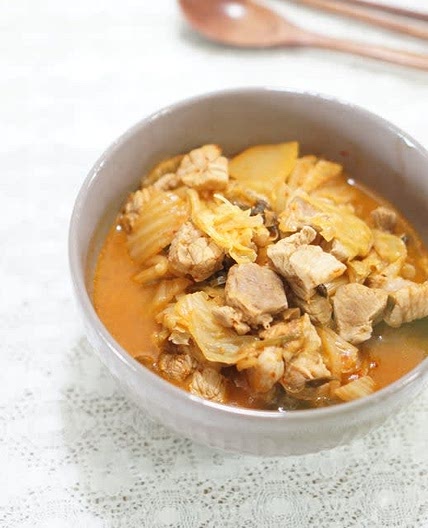 돼지고기 김치찌개 맛있게 끓이는법 신김치 묵은지 활용해요