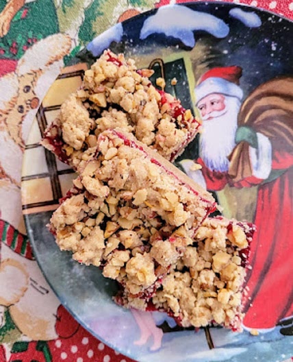 Cranberry Walnut Crumb Bars