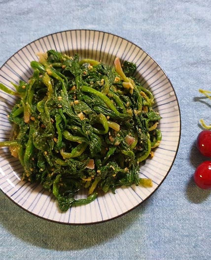 시금치나물로 만드는 맛있는 반찬! 시금치된장무침 만들기